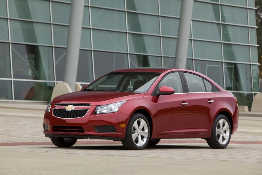  Chevrolet Cruze 2011 года  (US) (фото 14 из 23)